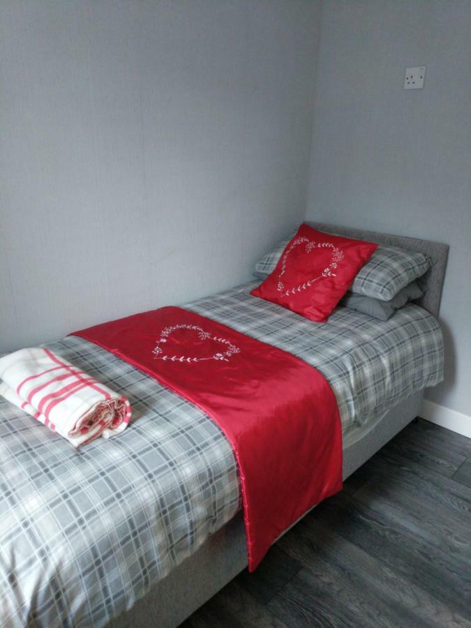 Tarrareoch Guest House Bathgate Dış mekan fotoğraf
