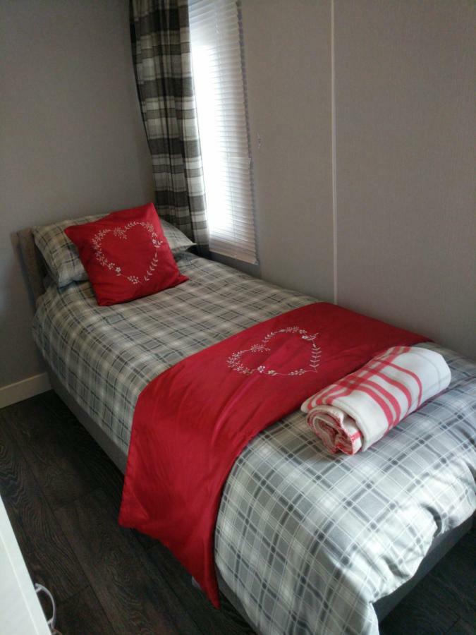 Tarrareoch Guest House Bathgate Dış mekan fotoğraf